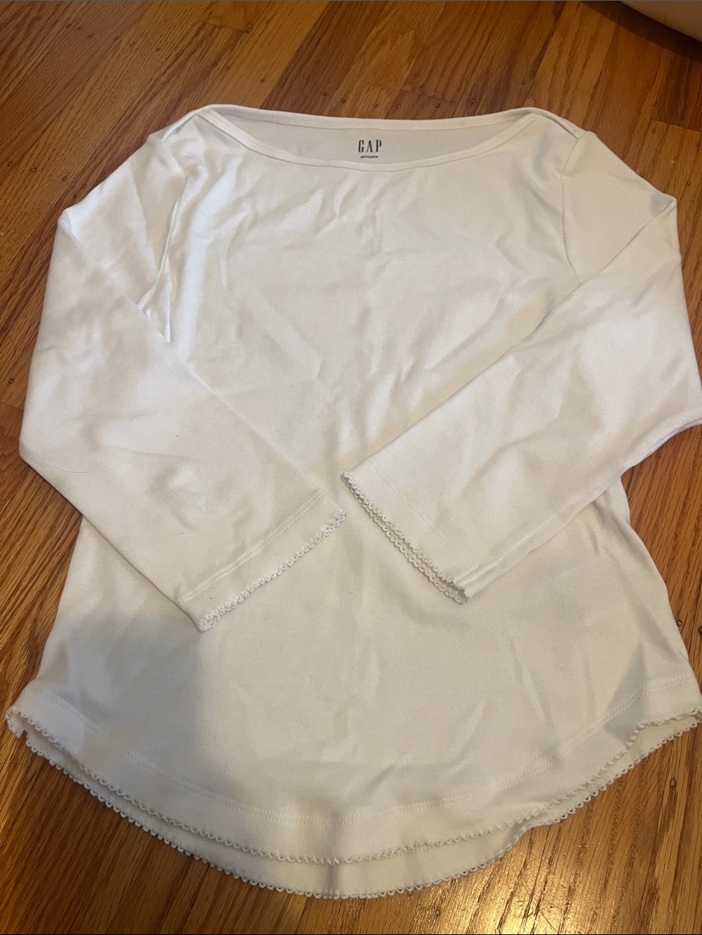 GAP Women's White 3/4 Length Sleeve Boatneck Top Cou Cou intimate dupe